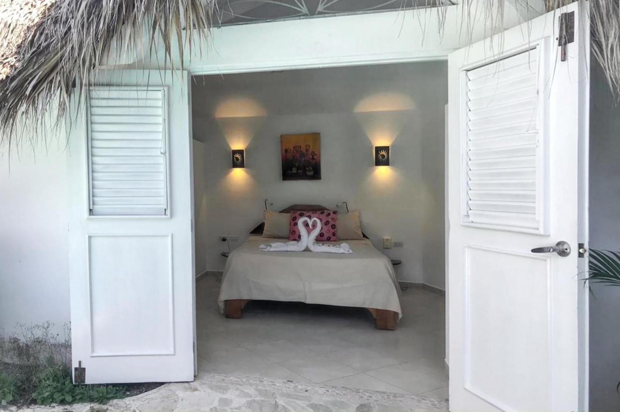 4 Bedrooms House At Las Terrenas 250 M Away From The Beach With Private Pool Enclosed Garden And Wifi Exterior foto